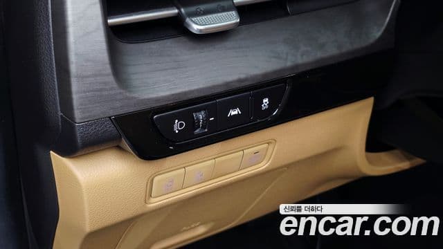 Kia Carnival 2023 — Фото 20/20