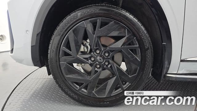 Renault Samsung Grand Koleos 2025 — ფოტო 30/36