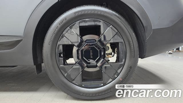 Kia Sportage 2025 — Photo 8/36