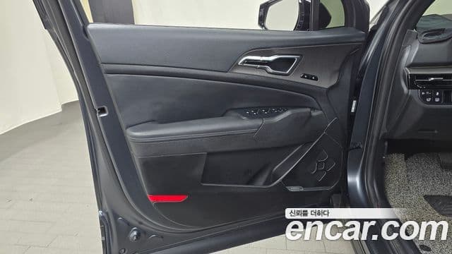 Kia Sportage 2025 — Photo 10/36