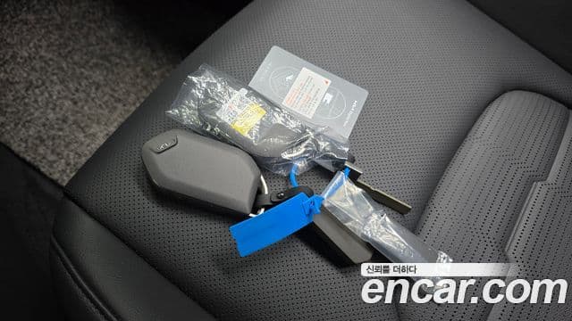 Kia Sportage 2025 — Photo 3/36