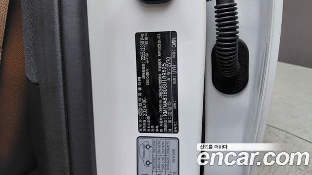 Genesis GV70 2024 — Photo 8/30