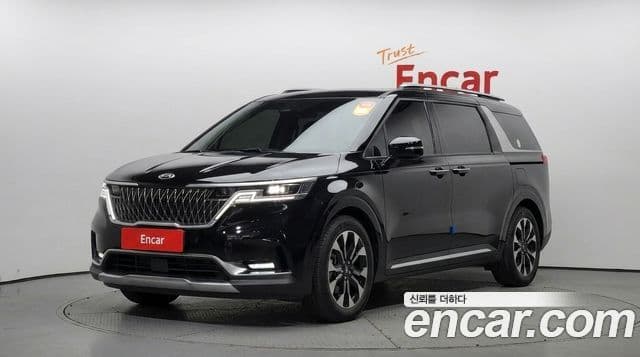 Kia Carnival 2021 — Photo 28/30