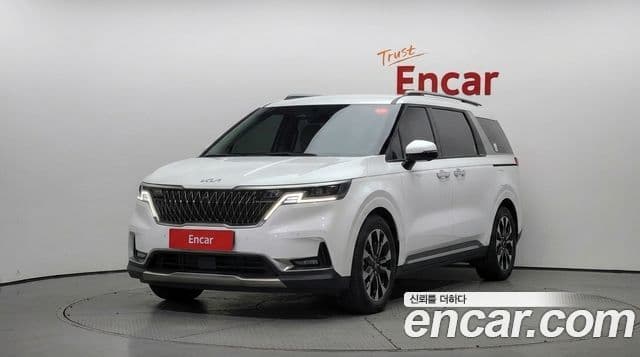 Kia Carnival 2021 — Фото 3/20