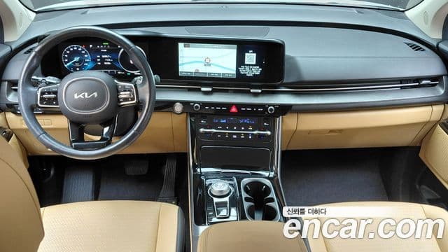 Kia Carnival 2021 — Фото 7/20