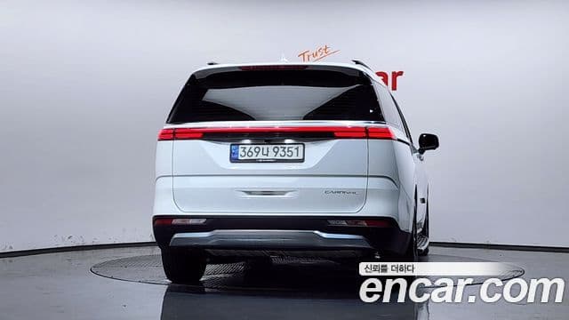 Kia Carnival 2020 — Фото 4/20