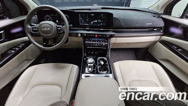 Kia Carnival 2021 — Şəkil 18/20