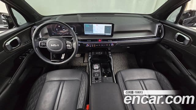 Kia Sorento 2023 — Фото 7/20