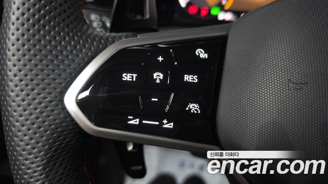 Volkswagen Golf 2024 — Şəkil 18/33
