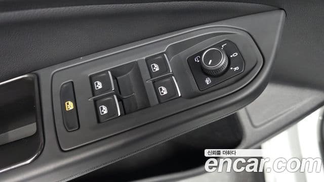 Volkswagen Golf 2024 — Şəkil 2/33