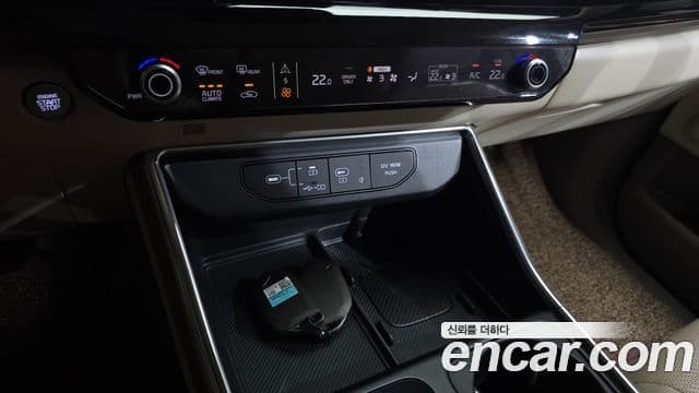 Kia Carnival 2024 — ფოტო 5/38