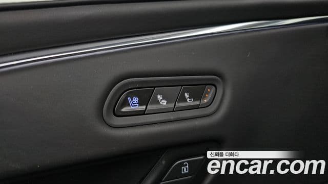 Cadillac Escalade 2023 — Photo 13/20