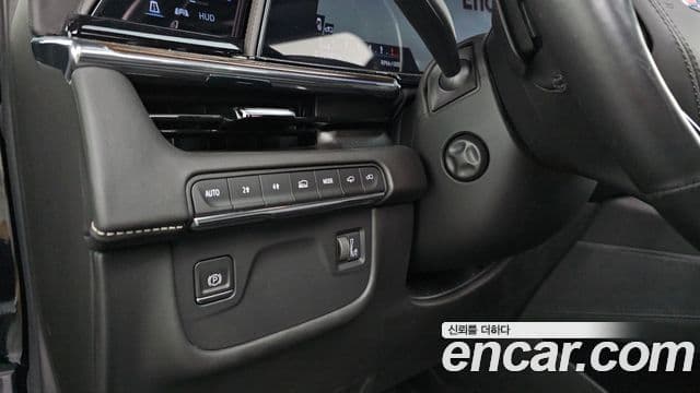 Cadillac Escalade 2023 — Photo 20/20