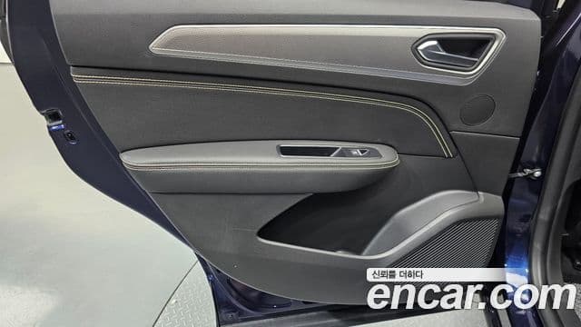 Renault Samsung Arkana 2024 — ფოტო 19/35