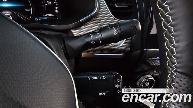 Renault Samsung Arkana 2024 — ფოტო 20/35
