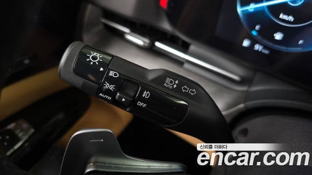 Kia Carnival 2022 — Фото 18/20