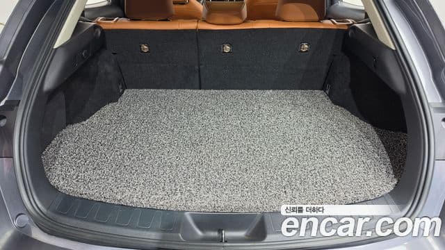 Lexus UX250h 2019 — Şəkil 4/36