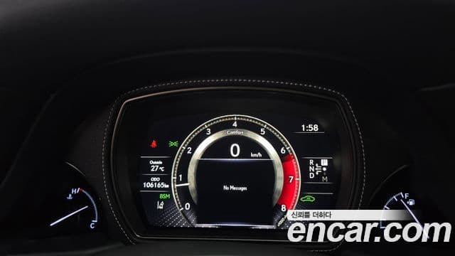 Lexus LS500 2019 — Photo 18/20