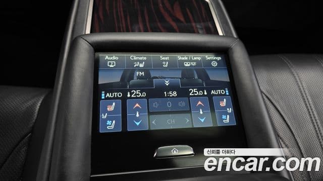 Lexus LS500 2019 — Photo 20/20