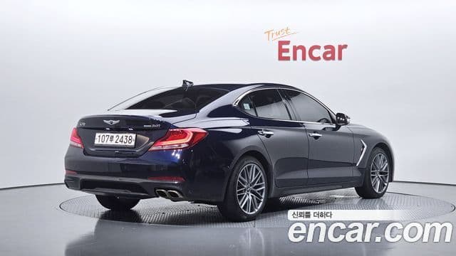 Genesis G70 2018 — Photo 31/32
