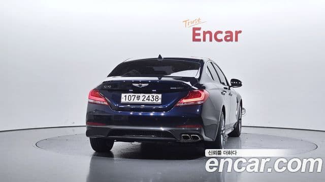 Genesis G70 2018 — Photo 32/32