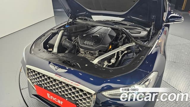 Genesis G70 2018 — Photo 22/32