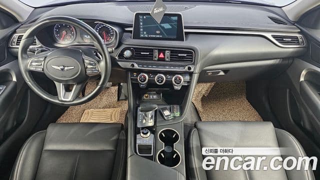 Genesis G70 2018 — Photo 4/32