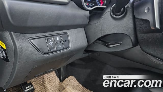 Genesis G70 2018 — Photo 14/32