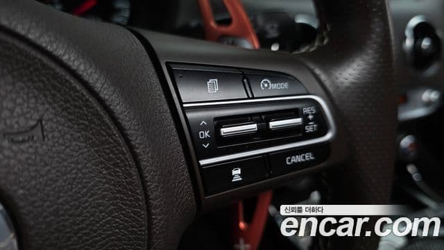 Kia Stinger 2020 — Şəkil 20/43