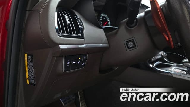 Kia Stinger 2020 — Şəkil 18/43
