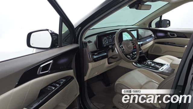Kia Carnival 2022 — Фото 9/20