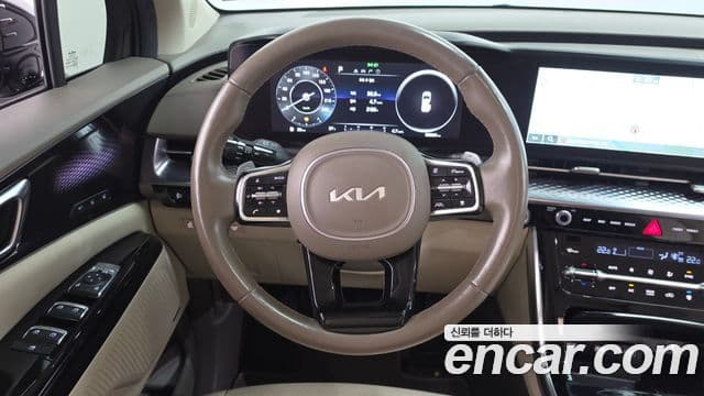 Kia Carnival 2022 — Фото 11/20