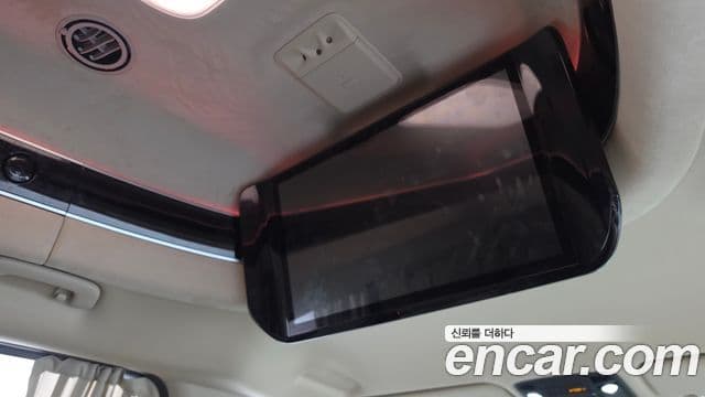 Kia Carnival 2022 — Фото 17/20