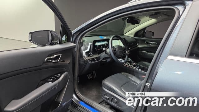 Kia Sportage 2023 — Фото 10/20
