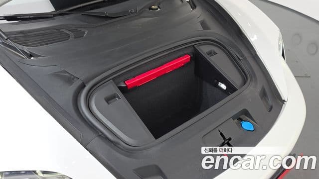 Porsche Taycan 2021 — Photo 10/20