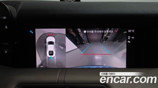 Porsche Taycan 2021 — Photo 18/20