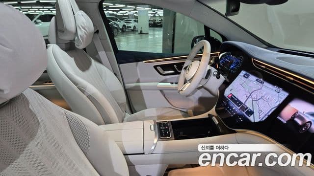Mercedes-Benz EQE SUV 2025 — ფოტო 19/19