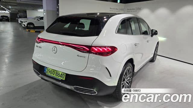 Mercedes-Benz EQE SUV 2026 — ფოტო 17/20