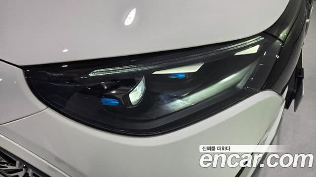 Mercedes-Benz EQE SUV 2026 — ფოტო 15/20