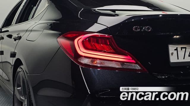 Genesis G70 2019 — Şəkil 20/35