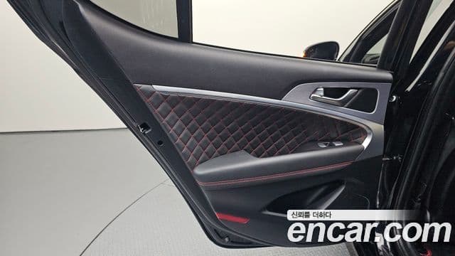 Genesis G70 2019 — Şəkil 2/35