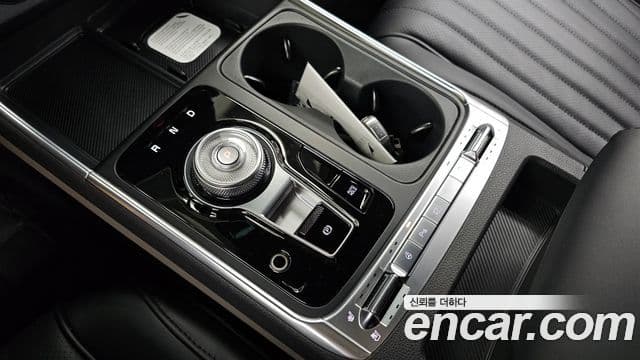 Kia Carnival 2025 — Фото 9/20
