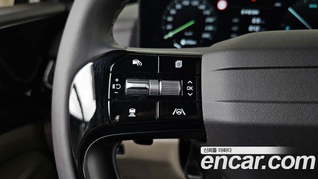 Kia Carnival 2025 — Photo 10/39