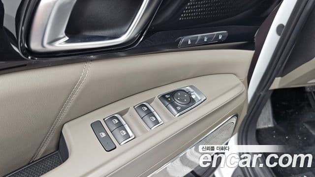 Kia Carnival 2025 — Photo 6/39