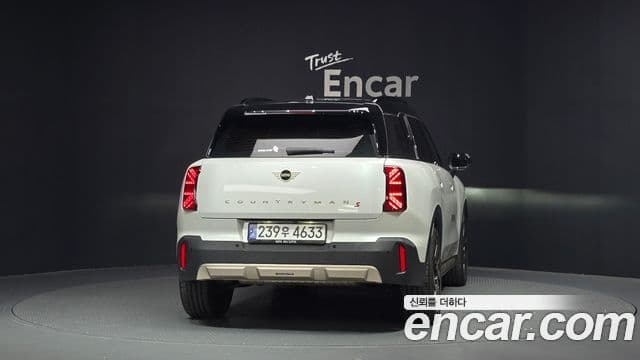 Mini Cooper S Countryman 2024 — Фото 4/20