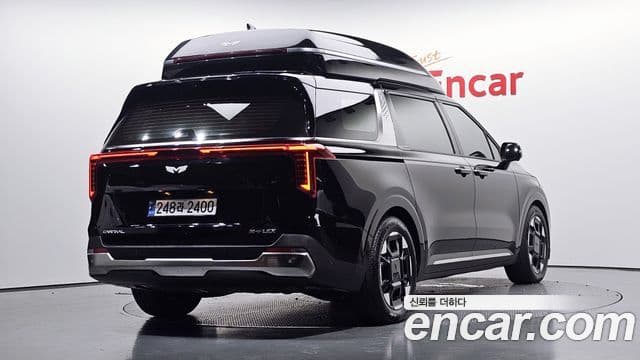 Kia Carnival 2025 — Фото 2/20
