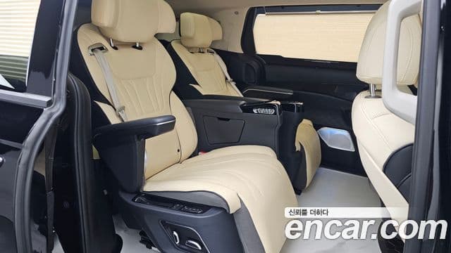 Kia Carnival 2025 — Фото 11/20