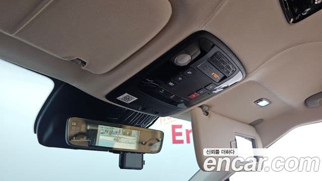 Kia Carnival 2025 — Фото 20/20