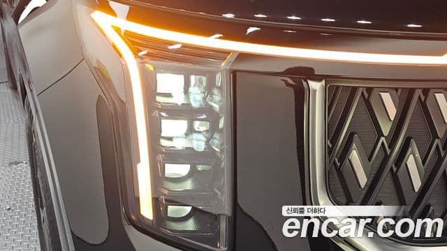 Kia Carnival 2025 — ფოტო 10/31