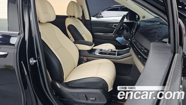 Kia Carnival 2025 — ფოტო 27/31